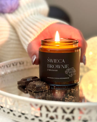 Lumânare vegană de rapiță cu parfum de brownie cu zmeură 120 ml MgLife
