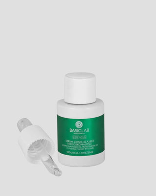 Ser cu efect de reducere a imperfecțiunilor cu 10% niacinamidă și 5% prebiotic BasicLAb