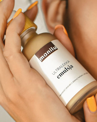 Emulsie ușoară pentru ten gras și mixt cu ulei de argan și niacinamida Manilu