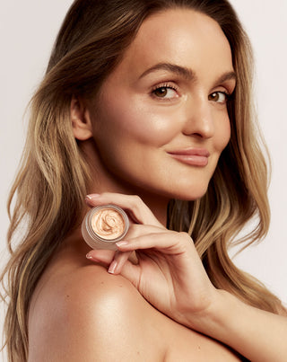 Iluminator cremos Glow kissed Paese