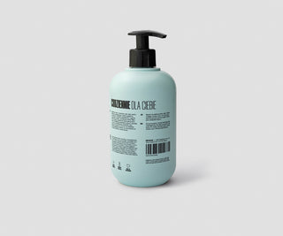 Gel de duș vegan revigorant cu extract de castraveți și parfumul brizei marine Bjo