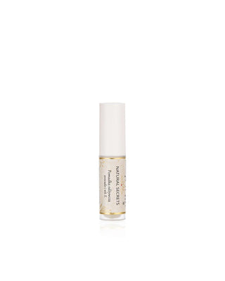 Ruj hrănitor cu unt de shea care regenerează buzele crăpate Natural Secrets