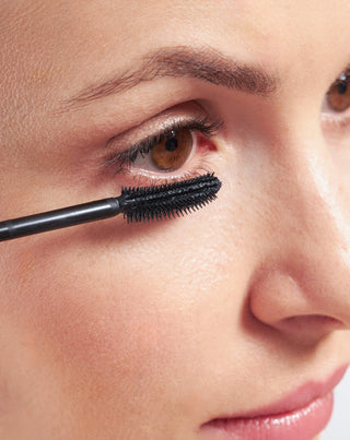 Rimel curling cu ceara de orez si o perie precisa Nutridome