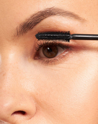 Rimel curling cu ceara de orez si o perie precisa Nutridome