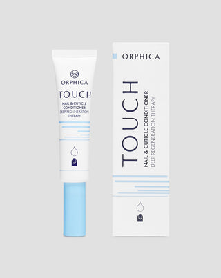 Balsam de unghii Regenerating Touch care intareste unghiile si hraneste cuticulele