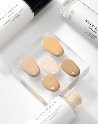 Fond de ten hidratant iluminator cu mucus de melc si acid hialuronic Nutridome