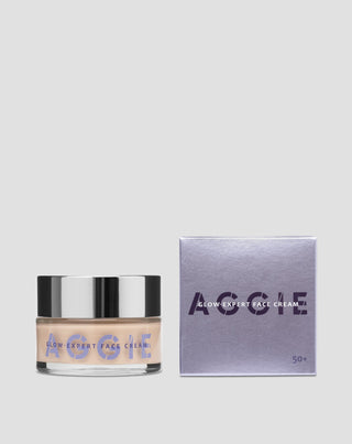 Crema iluminatoare pentru pielea uscata reduce roseata si ofera un efect de stralucire Aggie