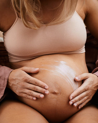 Lotiune de corp ferma pentru mamele insarcinate si postpartum Lili&Mu