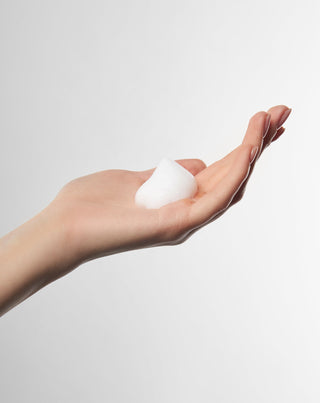 Spuma de curatare a fetei Mel Skin cu floare de portocal amar - 2