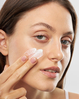 Krem z filtrem SPF 20 na dzień o potrójnym działaniu przeciwzmarszczkowym Timeless Orphica_1 - 4