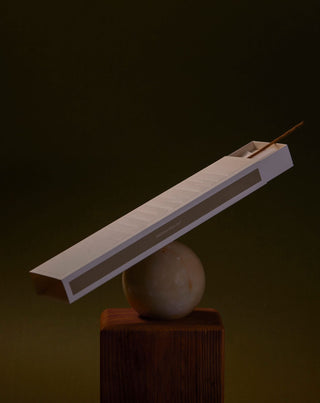 Tămâie Chill Out cu miros de lemn de santal cu iasomie relaxantă Hhuumm - 3