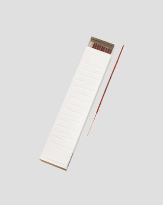 Tămâie Rose cu parfum de mușcată, trandafir și vanilie pentru relaxare și calmare Hhuumm - 1