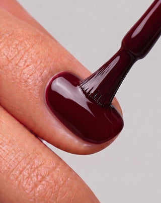Lac de unghii semipermanent UV/LED Cherry Chocolate 017 Nutridome