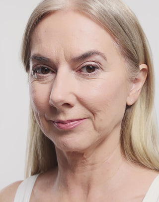 Fard de obraz cu unt de shea cu ulei de ricin pentru femei 50+ Aggie - 6