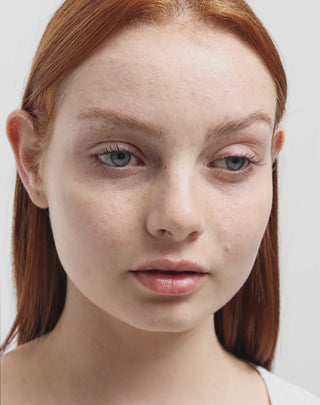 Fond de ten usor pentru fata cu o buna acoperire, mat 12h pentru ten deschis 02 Natural Nutridome - 4